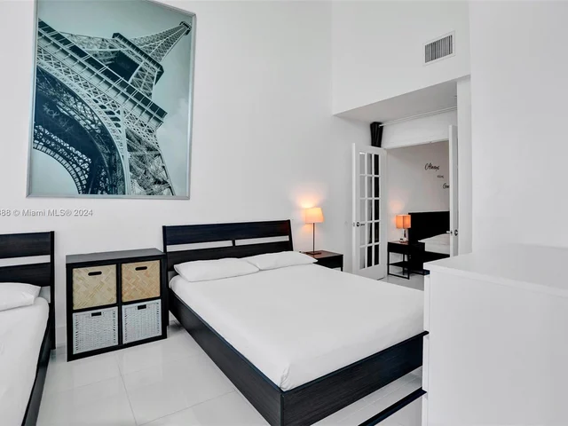 5445 Collins Ave # 14, Miami Beach FL 33140