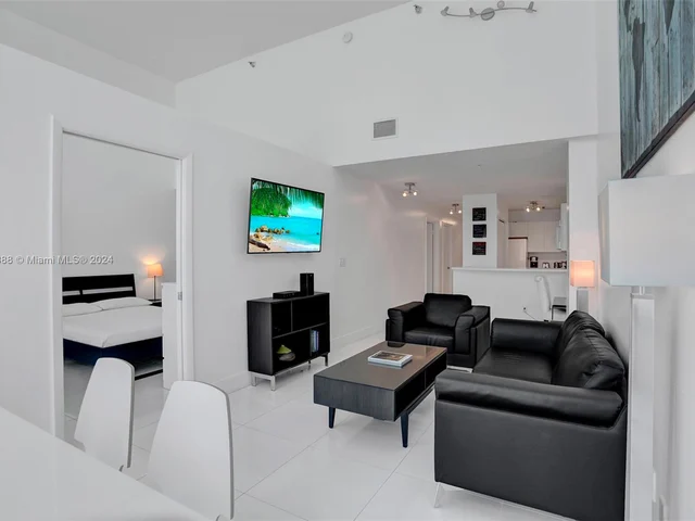 5445 Collins Ave # 14, Miami Beach FL 33140