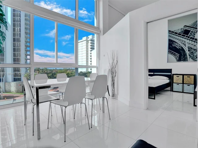 5445 Collins Ave # 14, Miami Beach FL 33140
