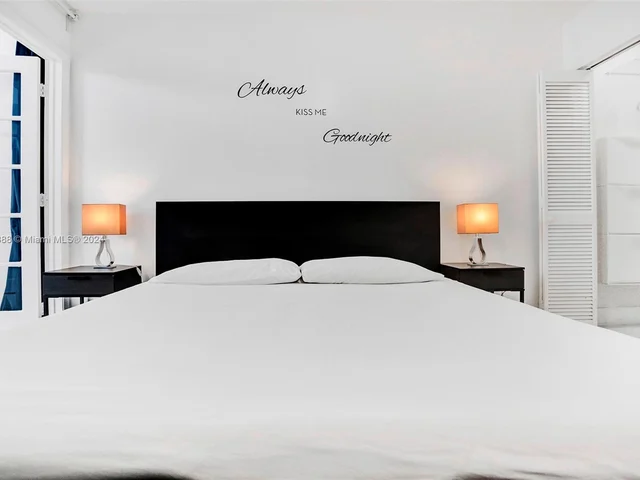 5445 Collins Ave # 14, Miami Beach FL 33140