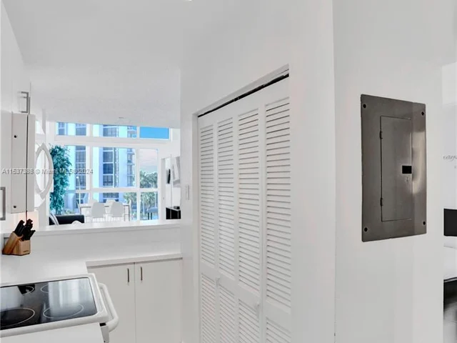 5445 Collins Ave # 14, Miami Beach FL 33140