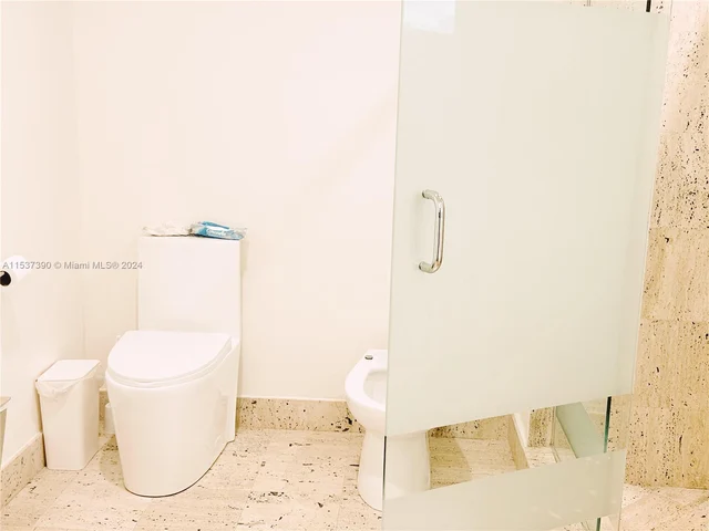 7901 Hispanola Ave # 1801, North Bay Village FL 33141