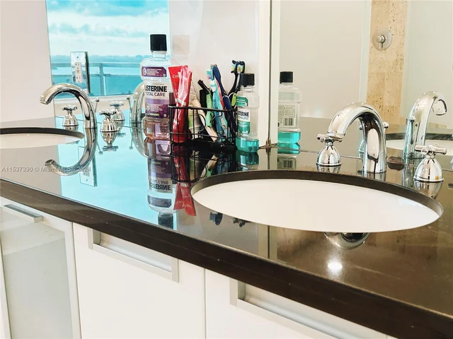 7901 Hispanola Ave # 1801, North Bay Village FL 33141