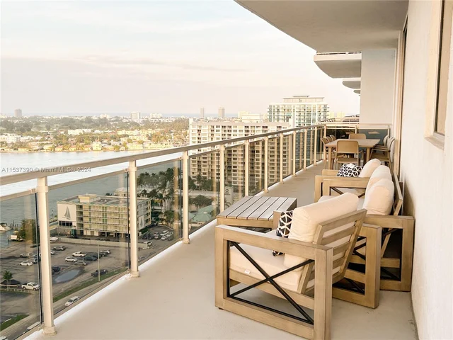 7901 Hispanola Ave # 1801, North Bay Village FL 33141