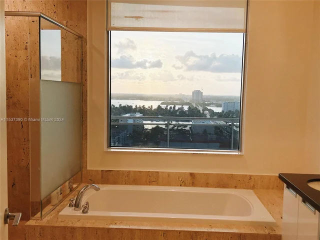 7901 Hispanola Ave # 1801, North Bay Village FL 33141