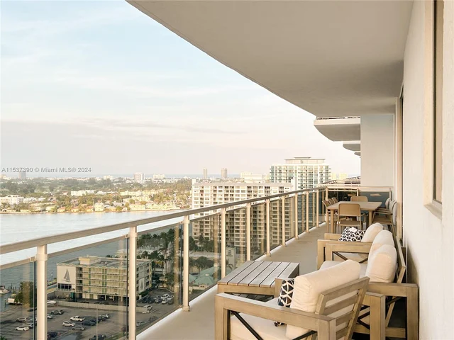 7901 Hispanola Ave # 1801, North Bay Village FL 33141