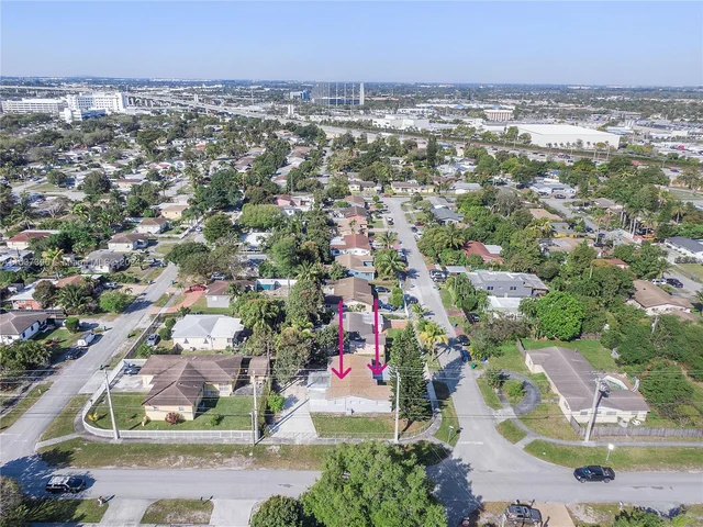 190 NE 173rd St, North Miami Beach FL 33162