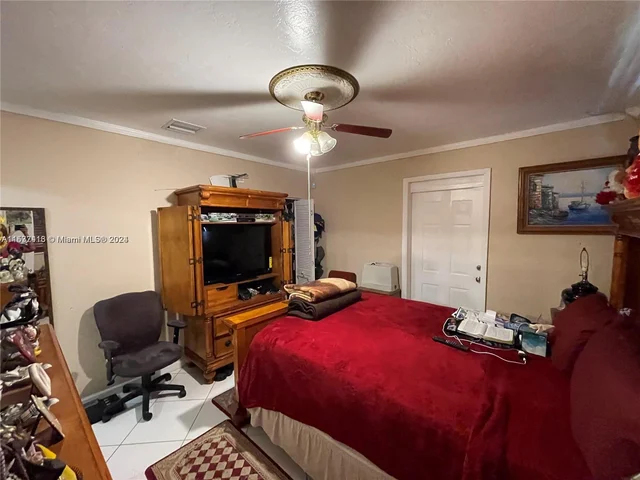 15 NW 197th St, Miami Gardens FL 33169