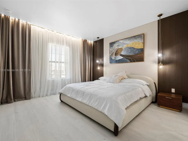 4642 W Pinehurst Trl W, Oakland Park FL 33309