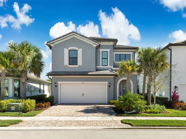 4642 W Pinehurst Trl W, Oakland Park FL 33309