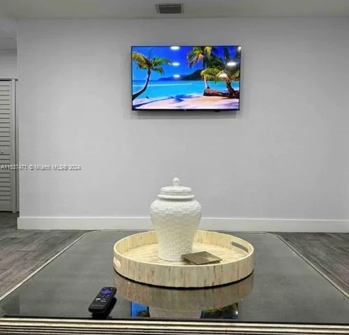 10973 SW 4th St # 202, Sweetwater FL 33174