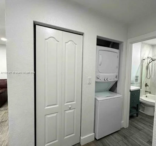 10973 SW 4th St # 202, Sweetwater FL 33174