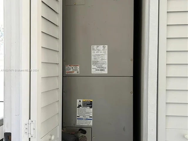 10973 SW 4th St # 202, Sweetwater FL 33174