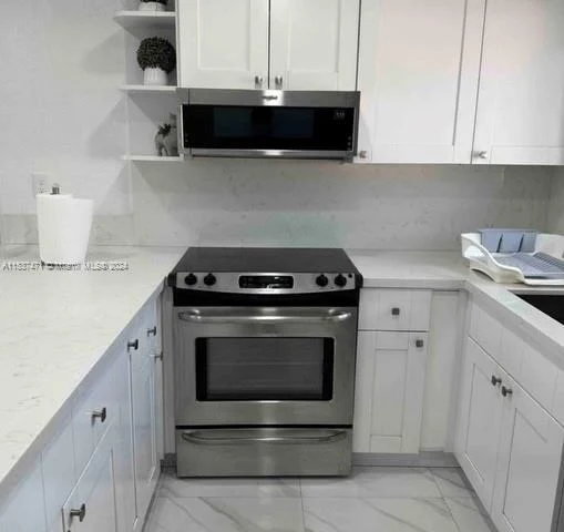 10973 SW 4th St # 202, Sweetwater FL 33174