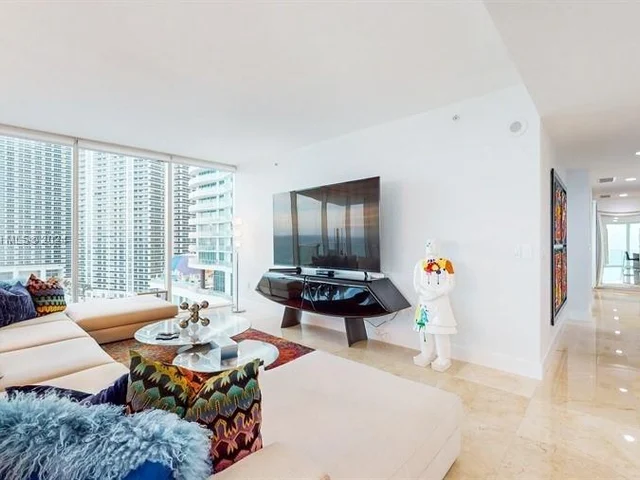 3951 S Ocean Dr # 1601, Hollywood FL 33019
