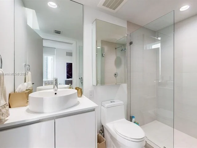 3951 S Ocean Dr # 1601, Hollywood FL 33019