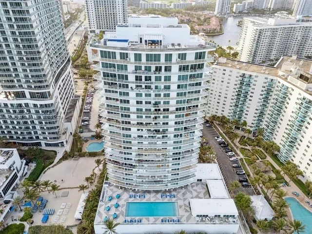 3951 S Ocean Dr # 1601, Hollywood FL 33019
