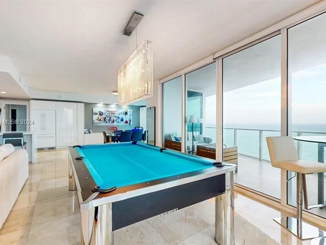 3951 S Ocean Dr # 1601, Hollywood FL 33019