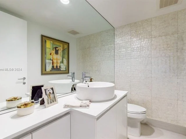 3951 S Ocean Dr # 1601, Hollywood FL 33019