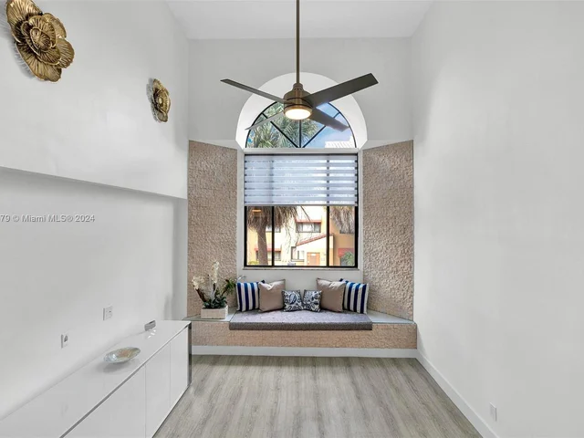 15555 N Miami Lakeway N # 202, Miami Lakes FL 33014