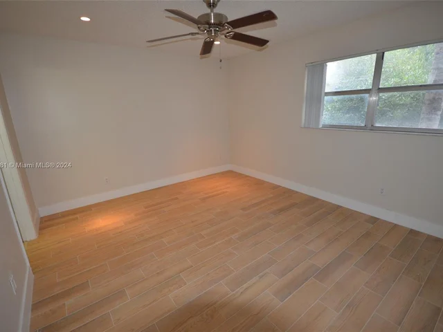 6720 Nova Dr # 205, Davie FL 33317