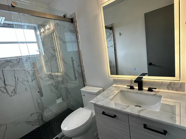 2219 Polk St # 6B, Hollywood FL 33020