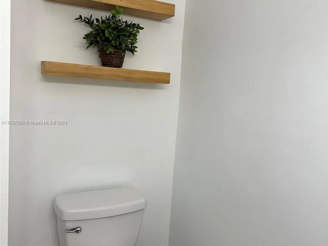 1140 NW 99th Ave # 70, Pembroke Pines FL 33024