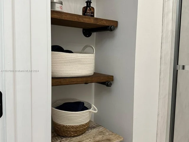 1140 NW 99th Ave # 70, Pembroke Pines FL 33024