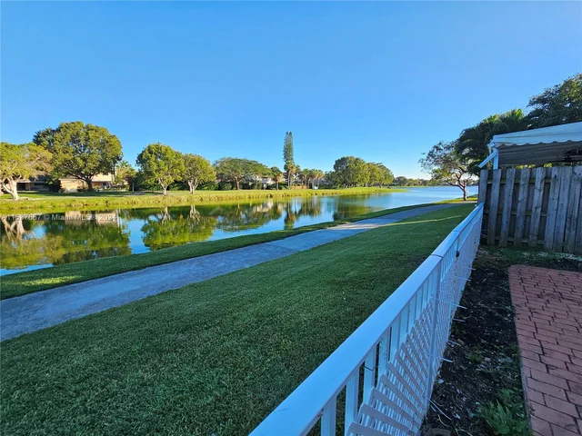 14864 SW 104th St # 14, Miami FL 33196