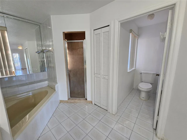 14864 SW 104th St # 14, Miami FL 33196