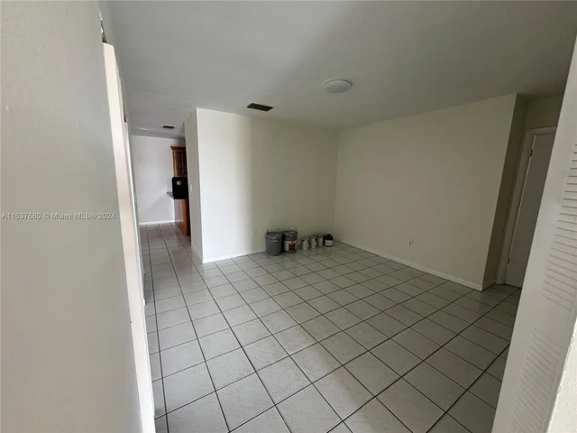 10622 SW 21st Ln # 0, Miami FL 33165