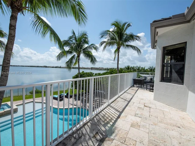 5171 SW 170th Ave, Miramar FL 33027