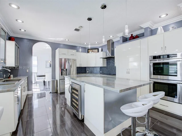 5171 SW 170th Ave, Miramar FL 33027