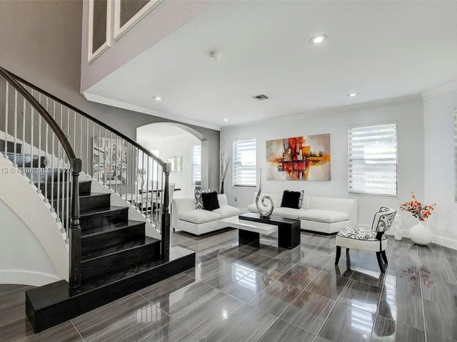 5171 SW 170th Ave, Miramar FL 33027