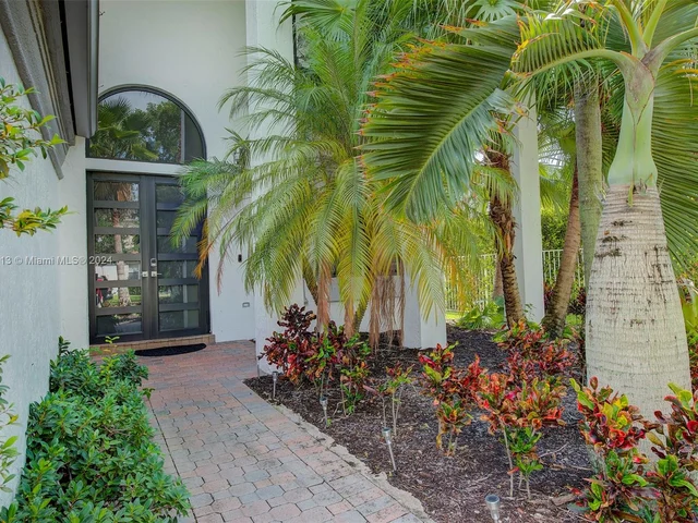 5171 SW 170th Ave, Miramar FL 33027