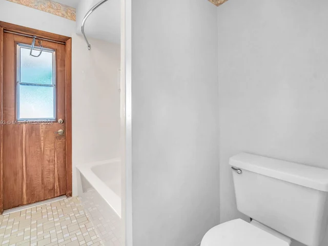 8750 SW 57th Pl, Cooper City FL 33328