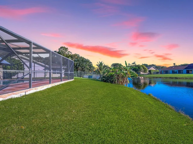 8750 SW 57th Pl, Cooper City FL 33328