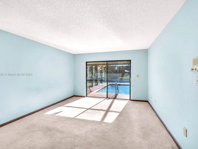 8750 SW 57th Pl, Cooper City FL 33328