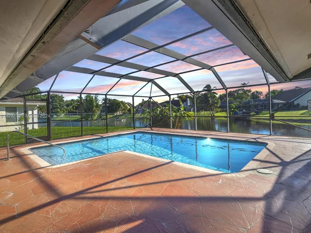 8750 SW 57th Pl, Cooper City FL 33328