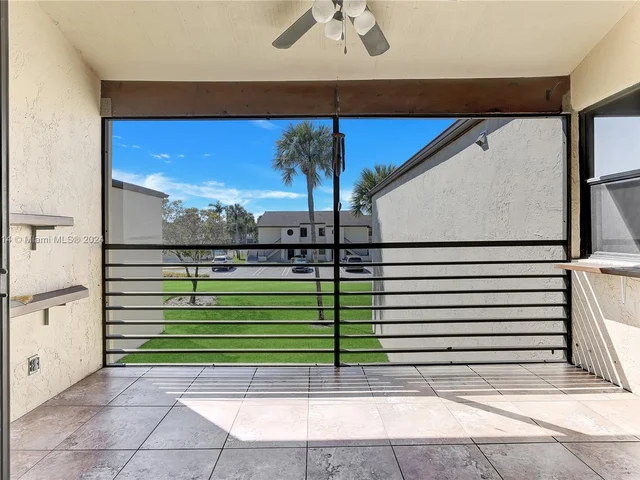 11294 Taft St # 11294, Pembroke Pines FL 33026