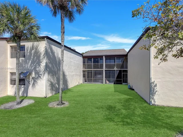 11294 Taft St # 11294, Pembroke Pines FL 33026