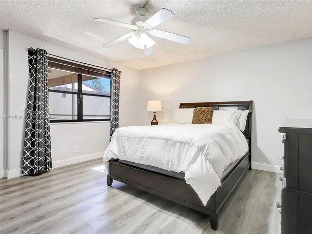 11294 Taft St # 11294, Pembroke Pines FL 33026