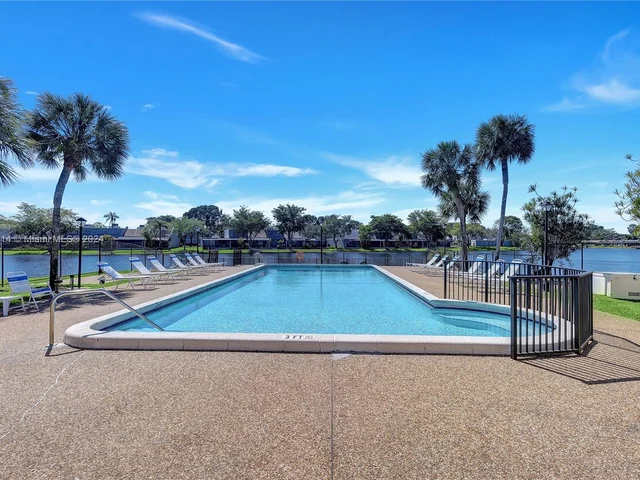 11294 Taft St # 11294, Pembroke Pines FL 33026