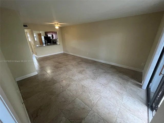 861 NE 209th Ter # 104, Miami FL 33179