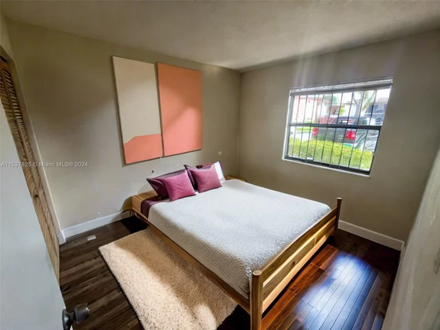 861 NE 209th Ter # 104, Miami FL 33179