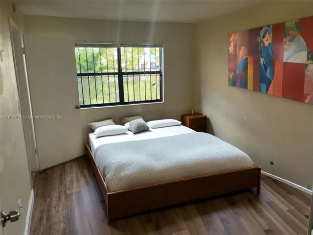 861 NE 209th Ter # 104, Miami FL 33179