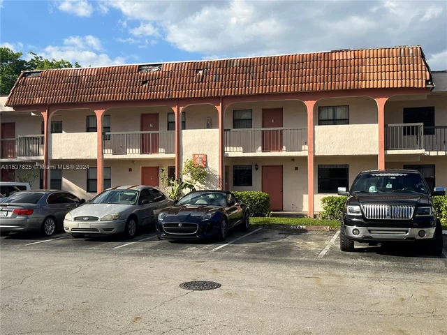 861 NE 209th Ter # 104, Miami FL 33179