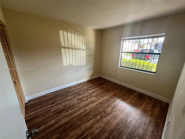 861 NE 209th Ter # 104, Miami FL 33179