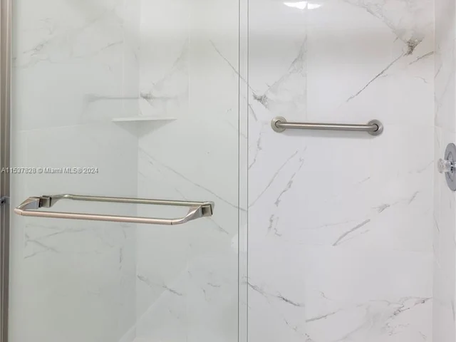 13184 SW 9th Ln, Miami FL 33184