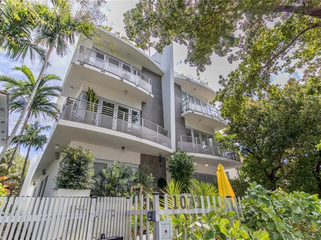 1025 Michigan Ave # 1A, Miami Beach FL 33139